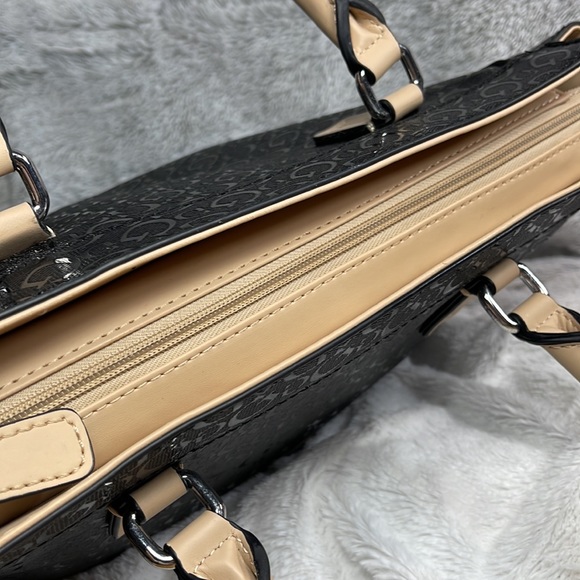 Guess Est 1981 shoulder bag - Picture 10 of 15